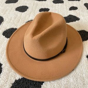 Tan fall hat